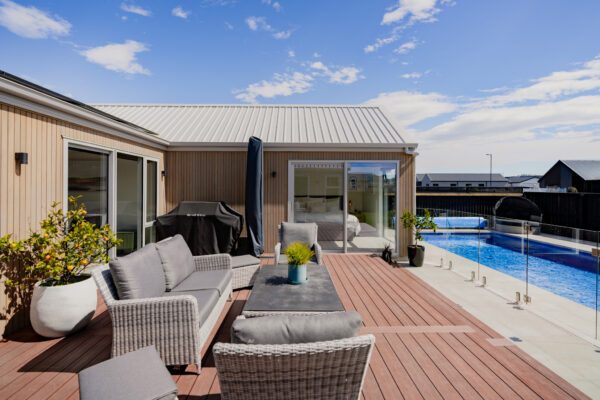 Outdoor entertaining space in a new build home, demonstrating bespoke home construction, project construction expertise, and quality workmanship by a trusted home builder.